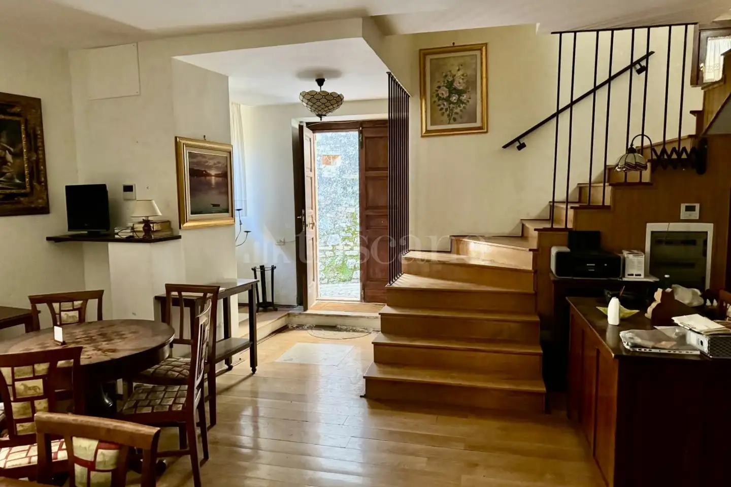 Albergo in vendita di 250 mq a €449.000 (rif. 40/2024)