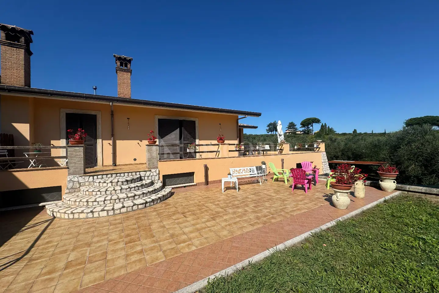 Villa Bifamiliare in vendita di 220 mq a €399.000 (rif. 94/2026)