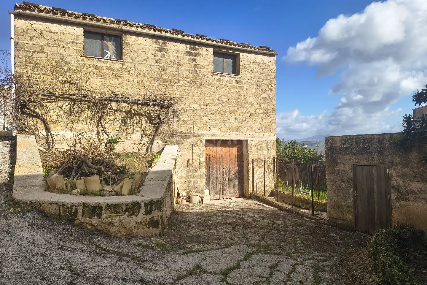 Magazzino in vendita di 114 mq a €28.000 (rif. 14/2026)