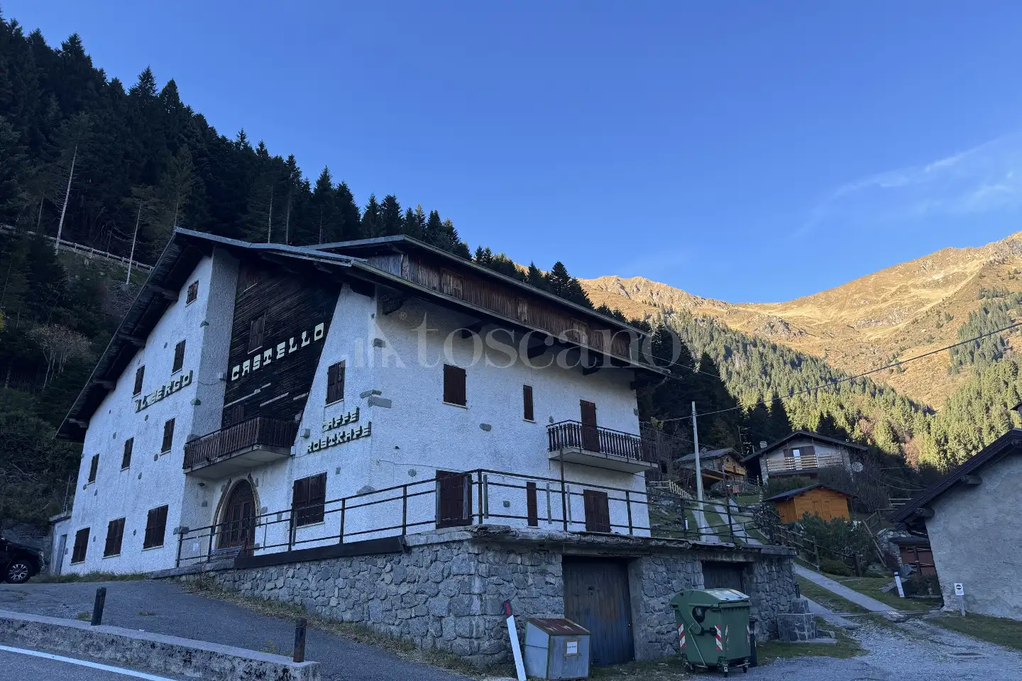 Negozio in vendita di 550 mq a €360,000 (rif. TS0321VE)