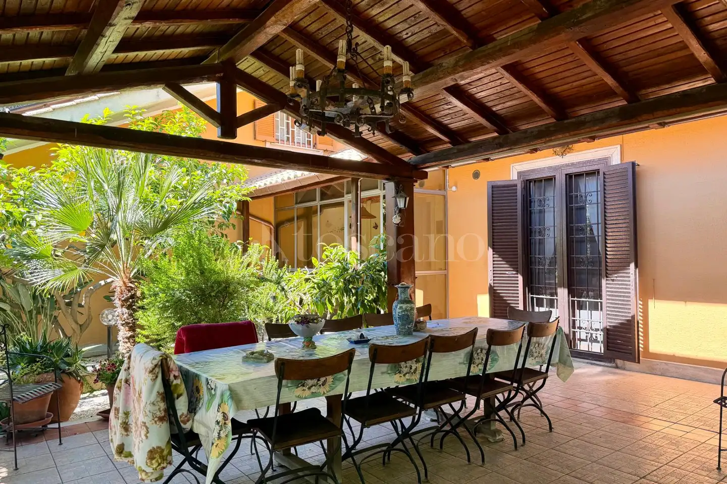 Villino a Schiera in vendita di 205 mq a €589.000 (rif. 40/2026)