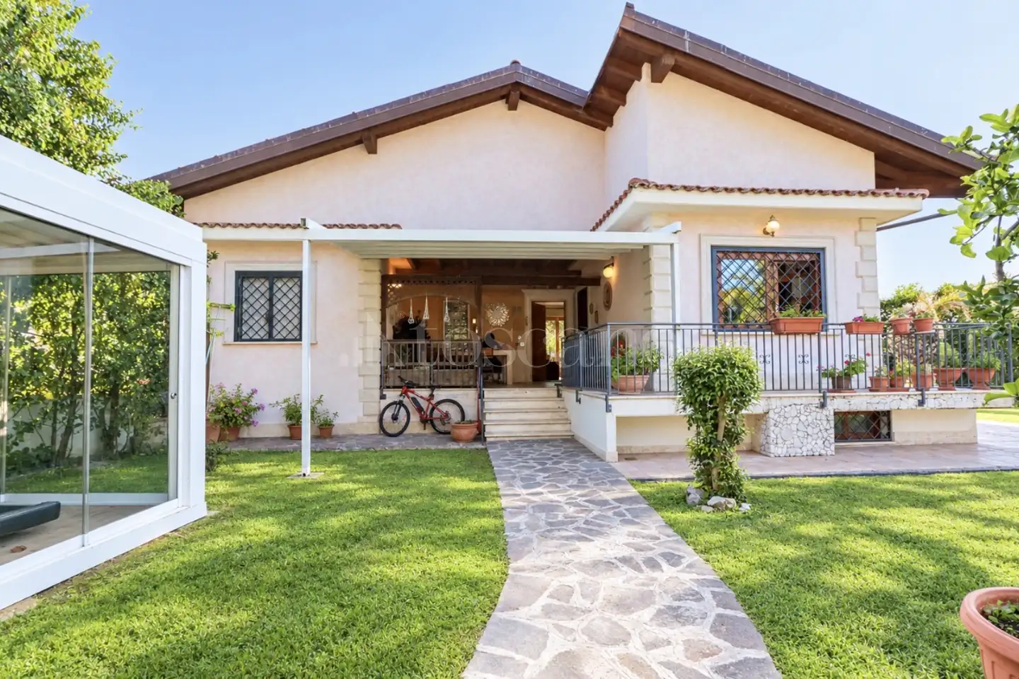 Villa in vendita di 200 mq a €769.000 (rif. 57/2026)