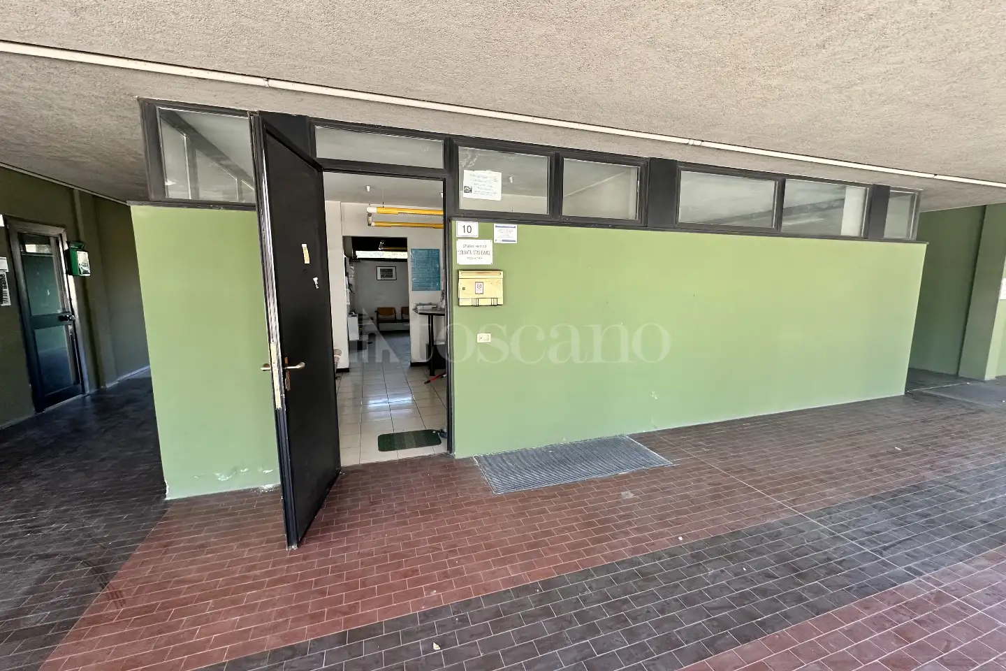 Ufficio in vendita di 65 mq a €65.000 (rif. 55/2023)