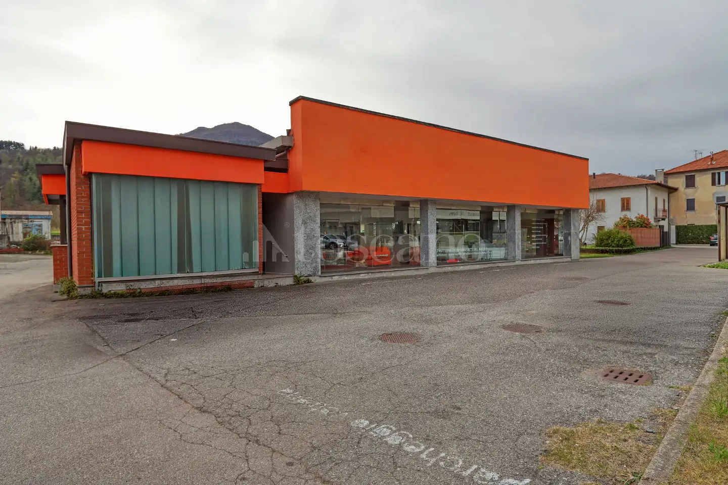 Capannone in vendita di 1.750 mq a €1.100.000 (rif. 135/2026)