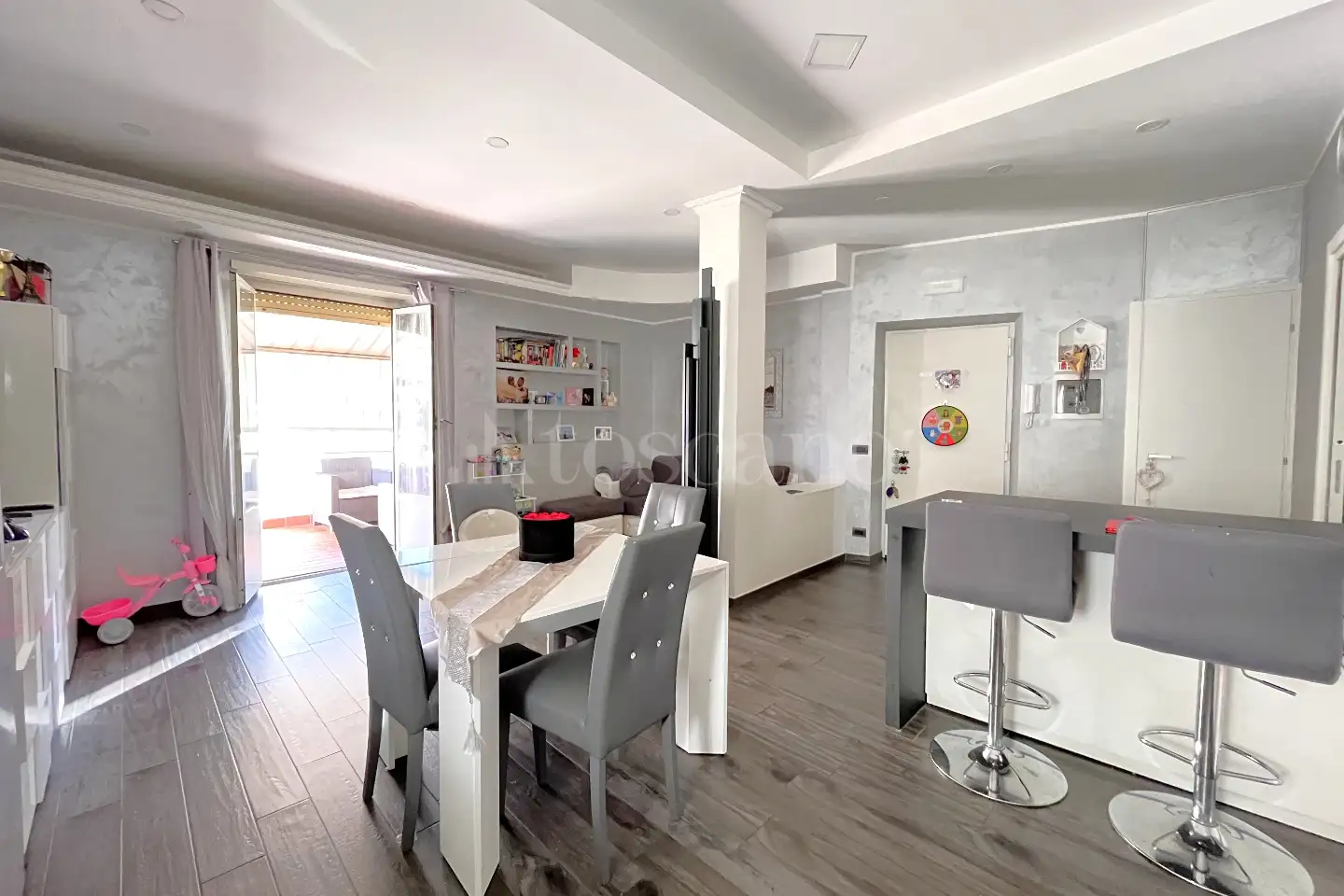 Attico in vendita di 90 mq a €299.000 (rif. 5/2026)