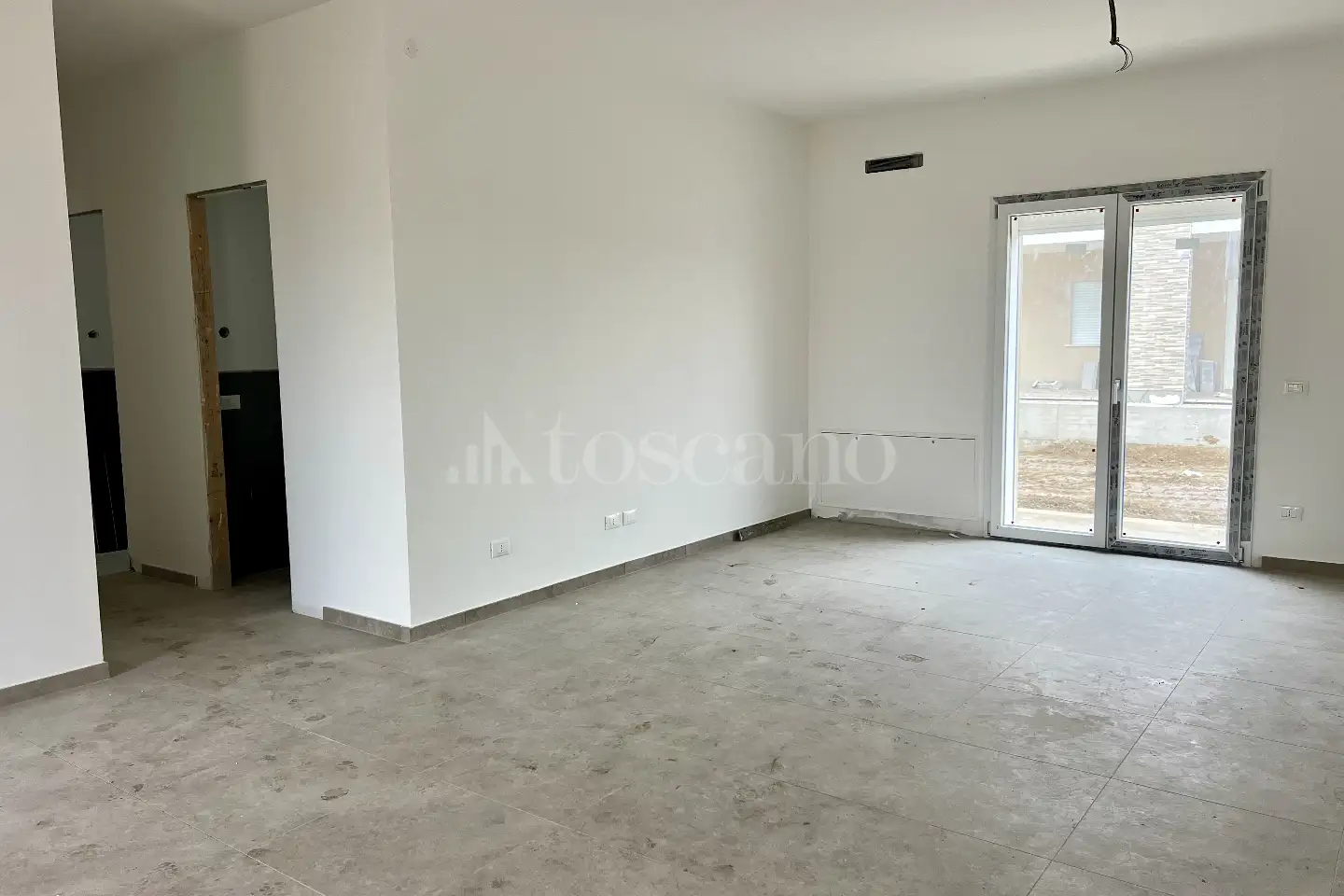 Villa Bifamiliare in vendita di 100 mq a €320.000 (rif. 104/2025)