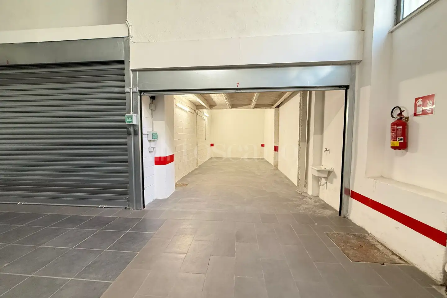 Box in affitto di 40 mq a €450 (rif. 13/2026)