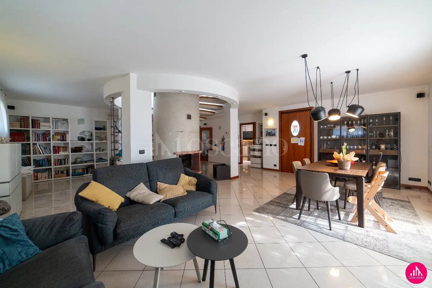 Villa in vendita di 235 mq a €380.000 (rif. 37/2026)