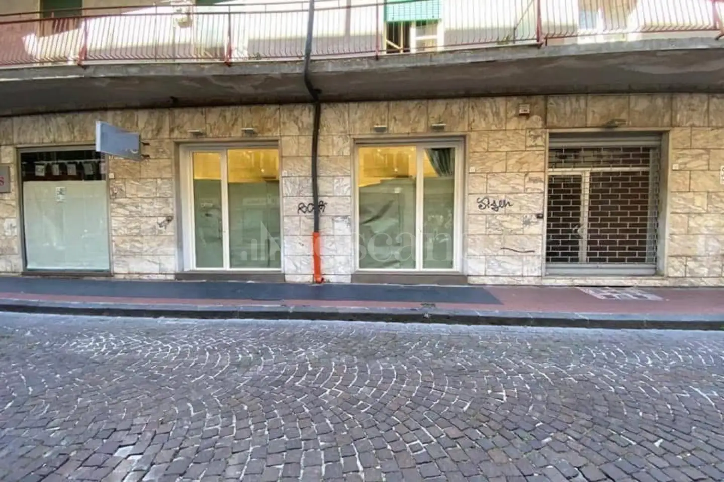 Negozio in vendita di 140 mq a €350.000 (rif. 70/2025)