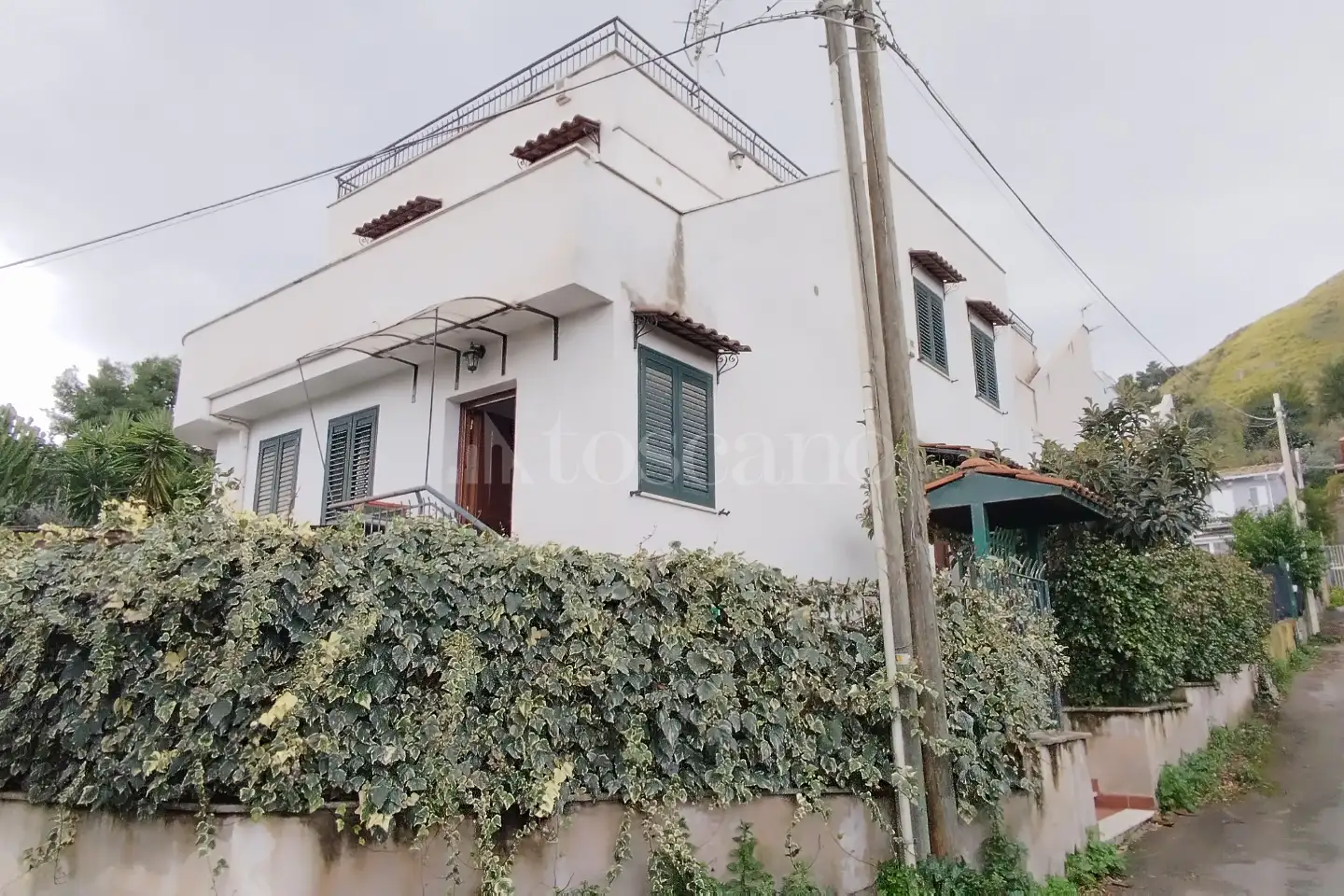 Villino a Schiera in vendita di 200 mq a €375.000 (rif. 1/2026)