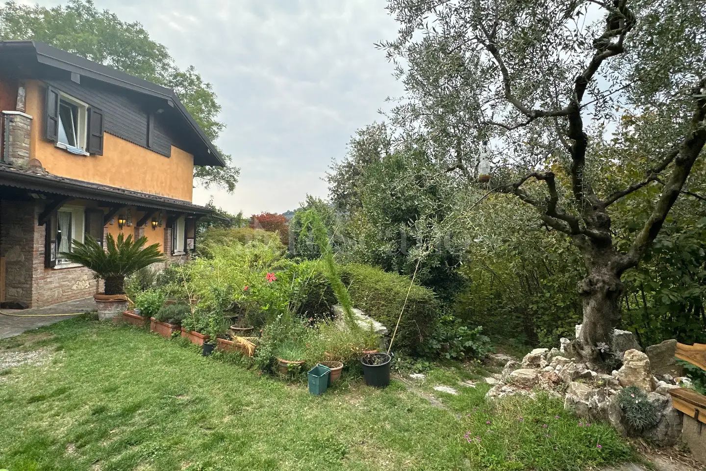 Casa Indipendente in vendita di 90 mq a €780.000 (rif. 57/2026)