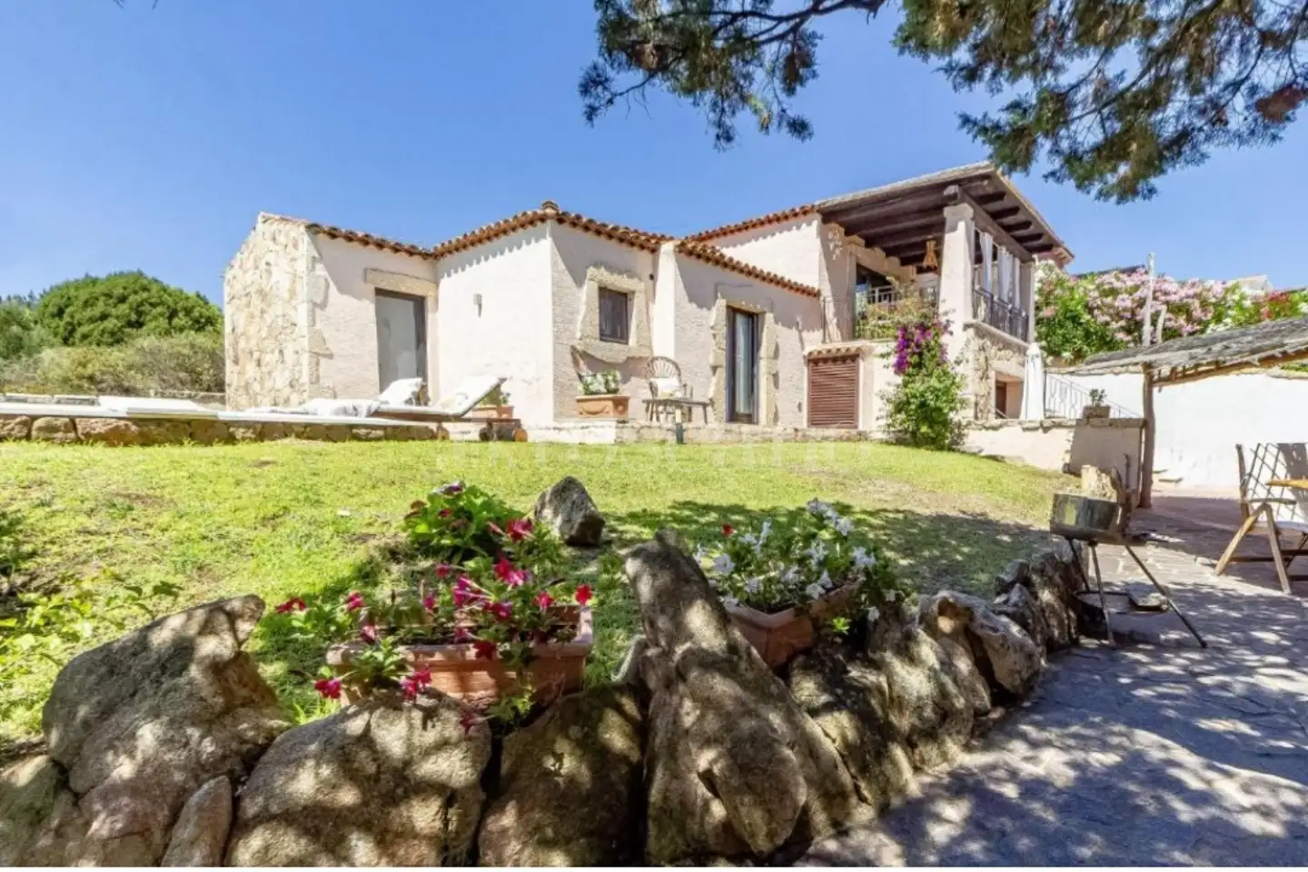 Villino a Schiera in vendita di 107 mq a €860.000 (rif. 24/2026)