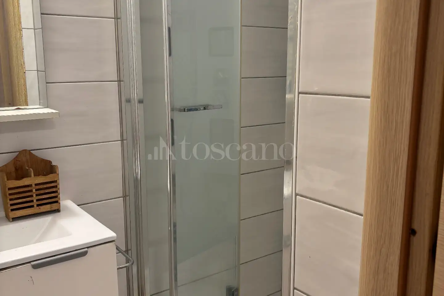 Negozio in affitto di 30 mq a €550 (rif. 13/2026)