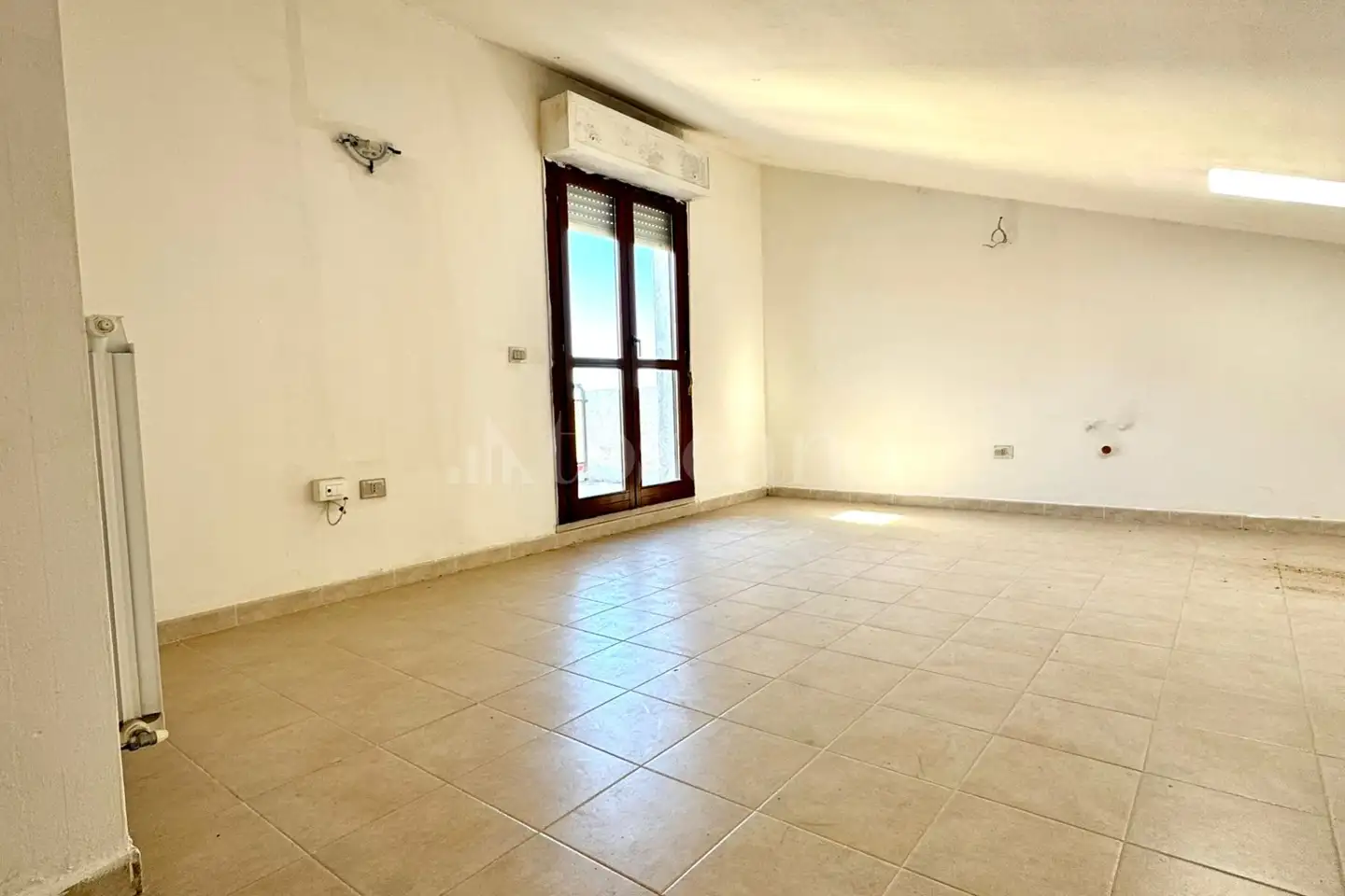 Villa Bifamiliare in vendita di 90 mq a €99.000 (rif. 172/2025)