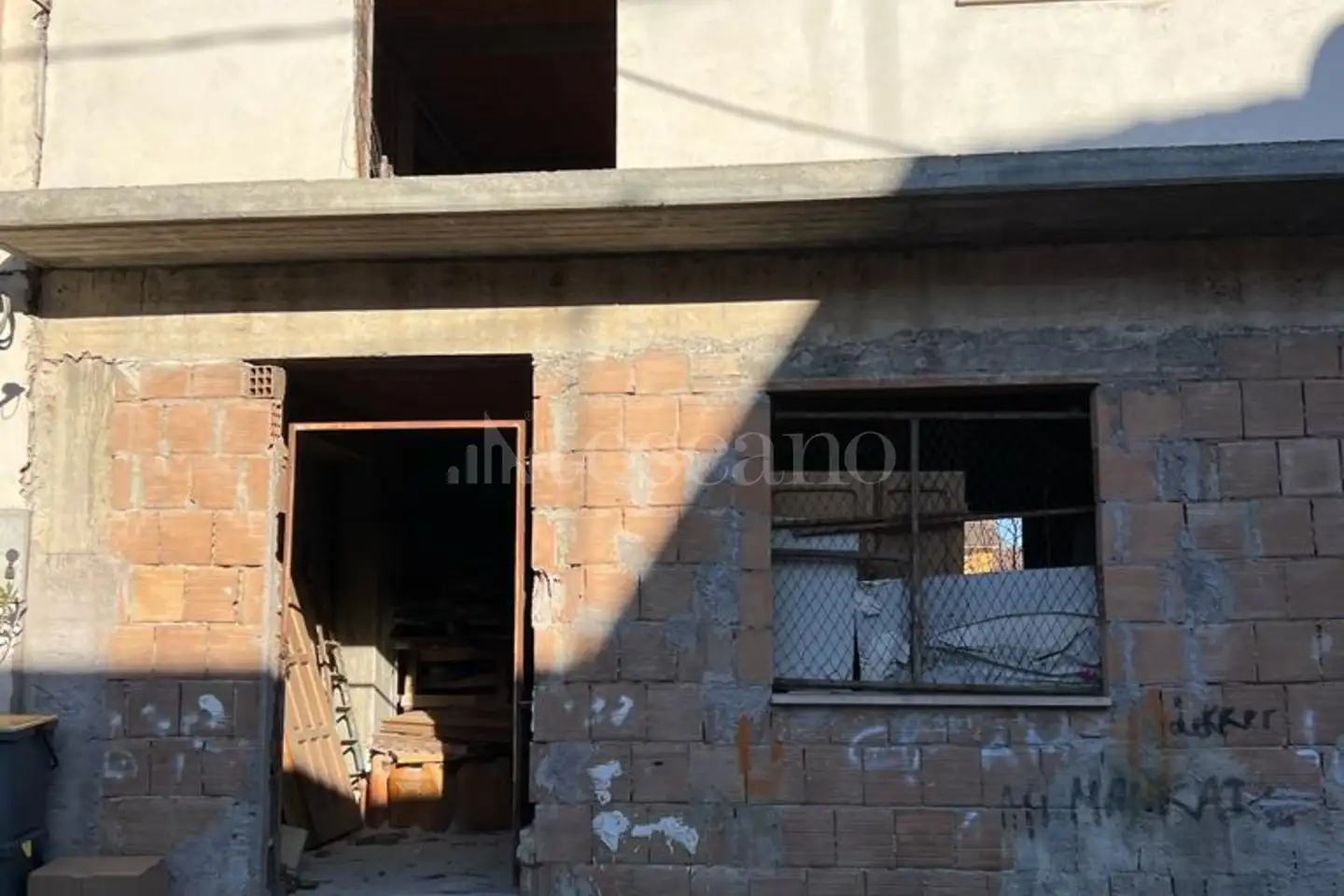 Casa Indipendente in vendita di 140 mq a €45.000 (rif. 20/2023)