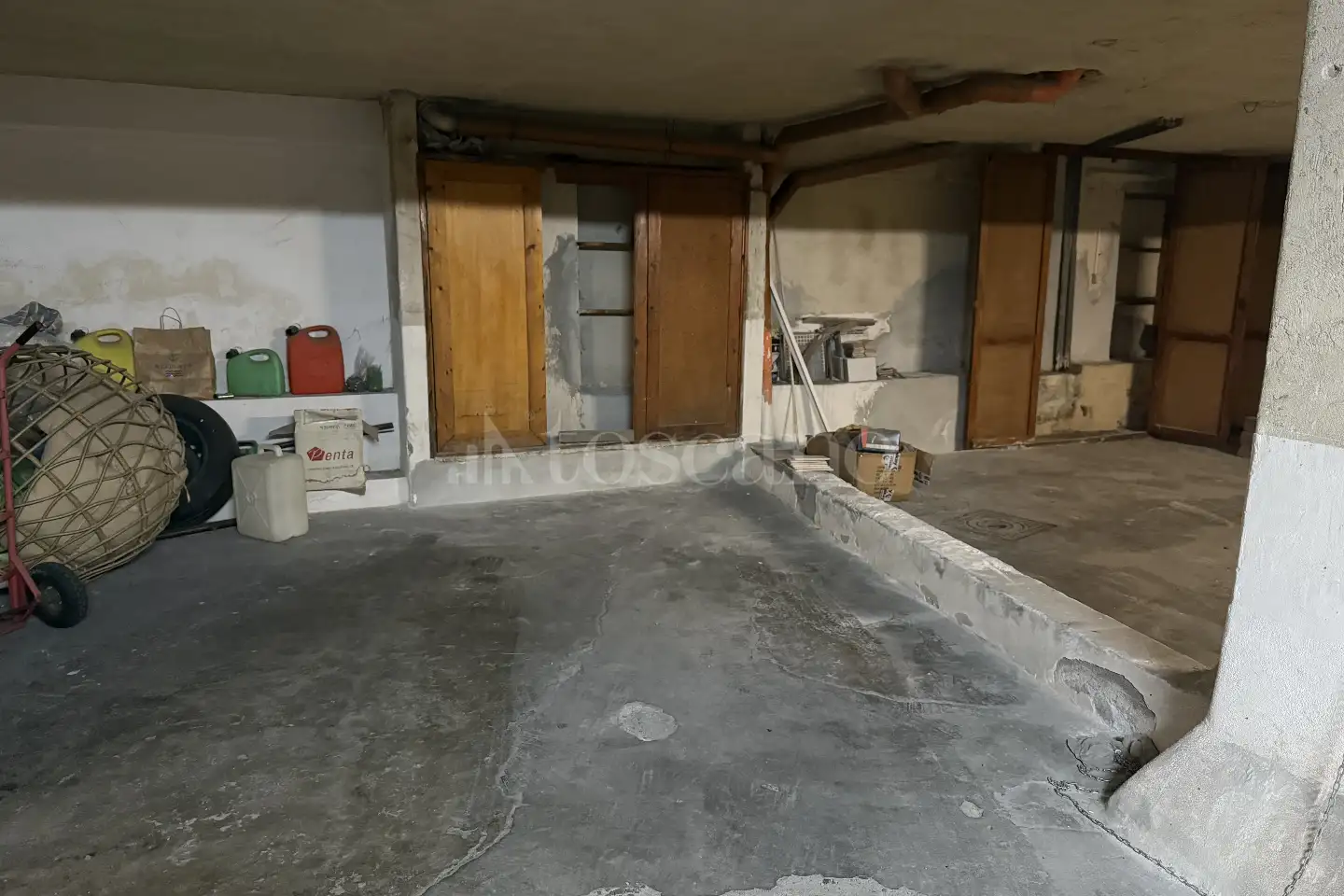 Posto Auto in vendita di 12 mq a €14.000 (rif. 250/2025)