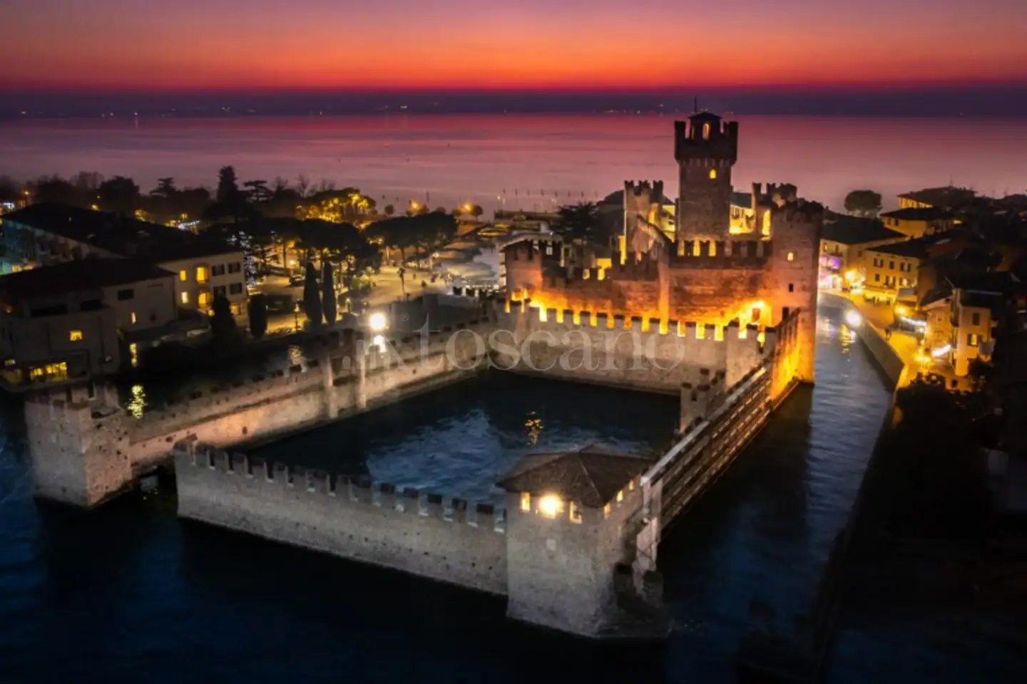 Albergo in vendita di 2.700 mq a €6.700.000 (rif. 15/2024)