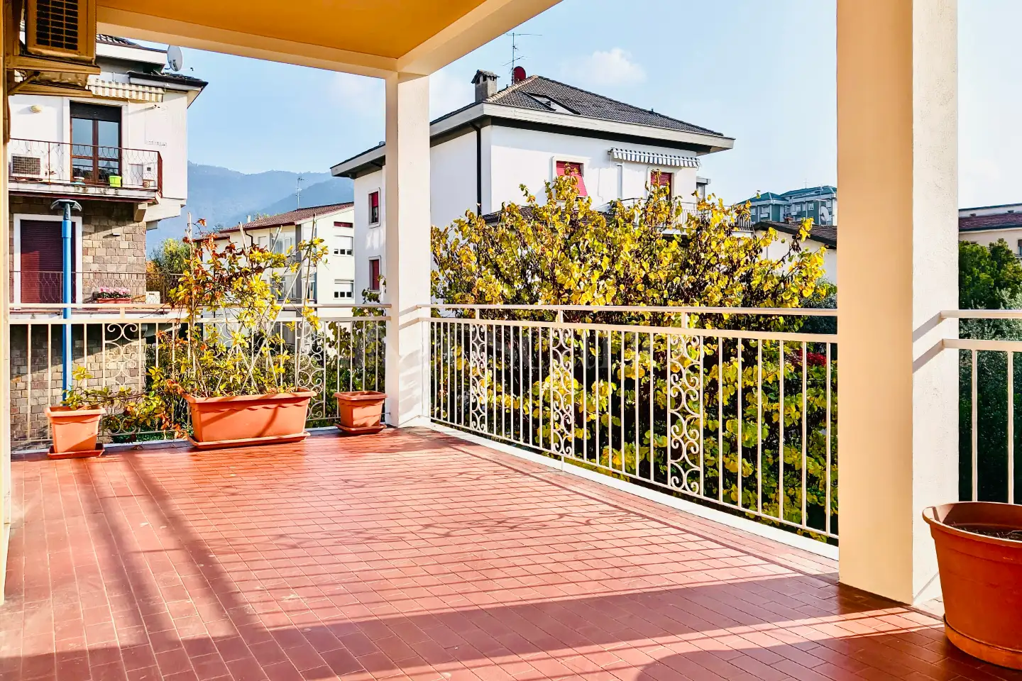 Villa Bifamiliare in vendita di 128 mq a €345.000 (rif. 12/2026)