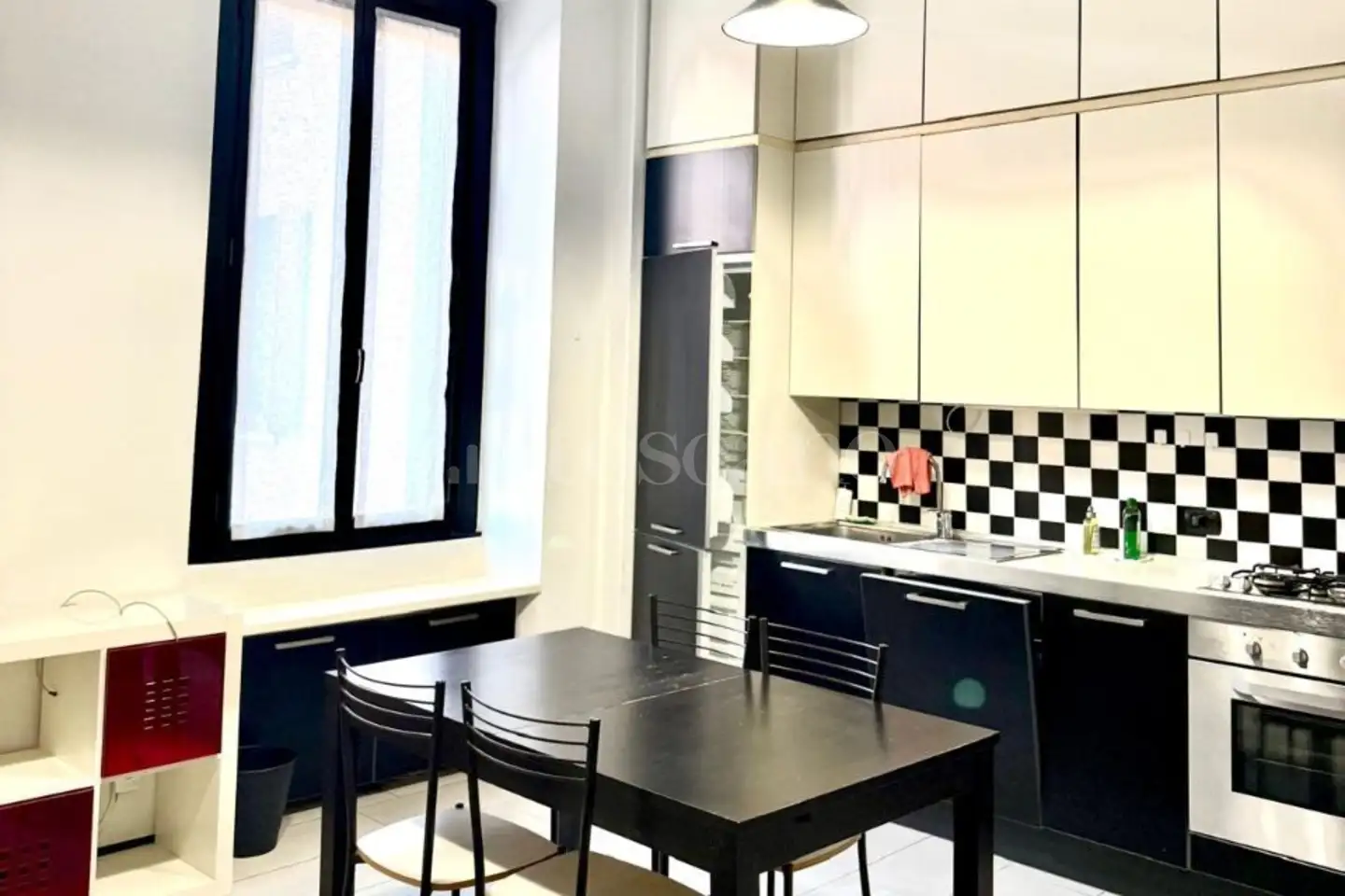 Casa in affitto di 85 mq a €1.350 (rif. 10/2026)