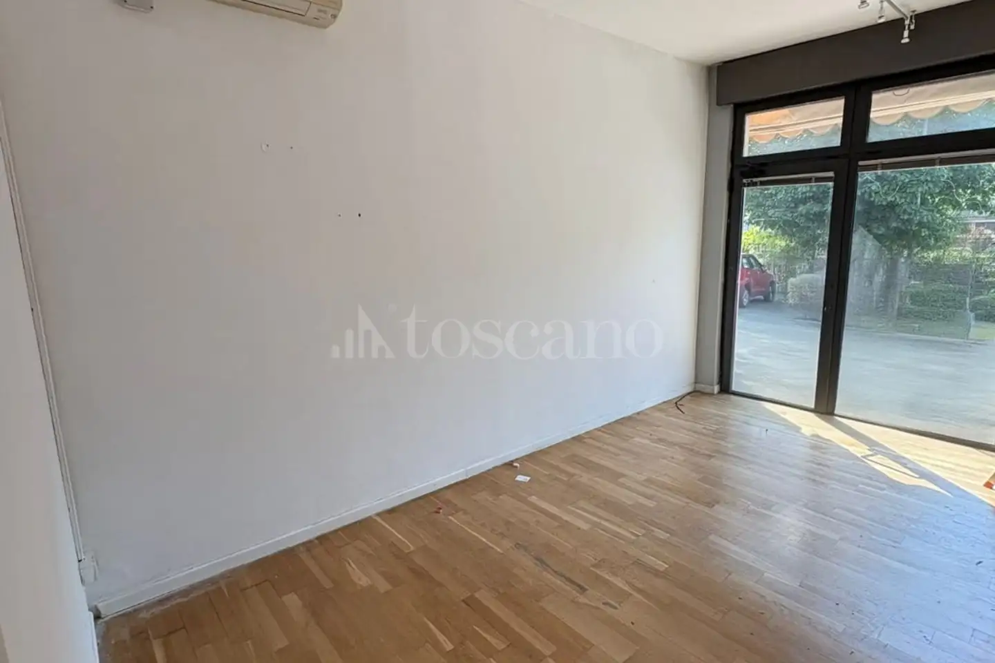 Negozio in vendita di 22 mq a €35.000 (rif. 38/2025)