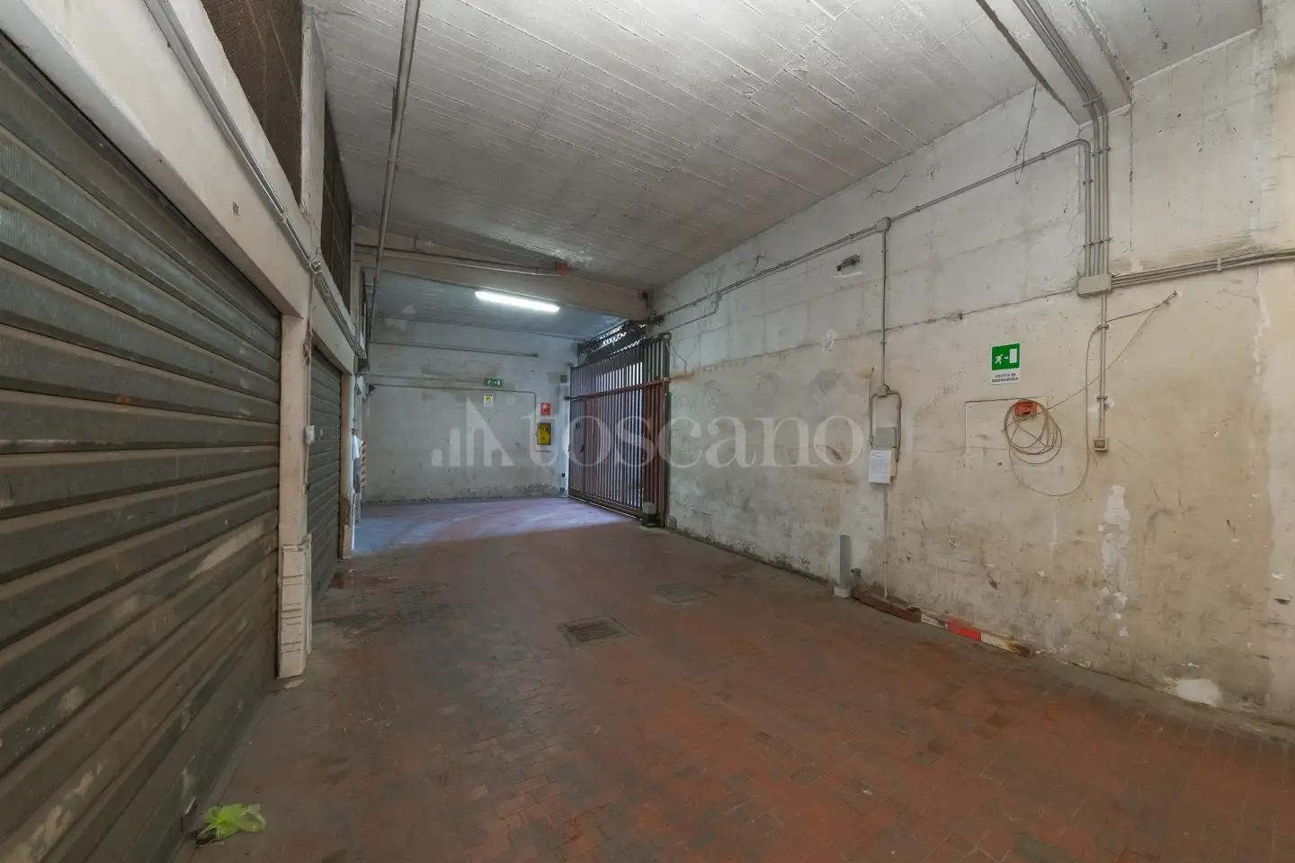 Box in vendita di 37 mq a €99.000 (rif. 4/2026)