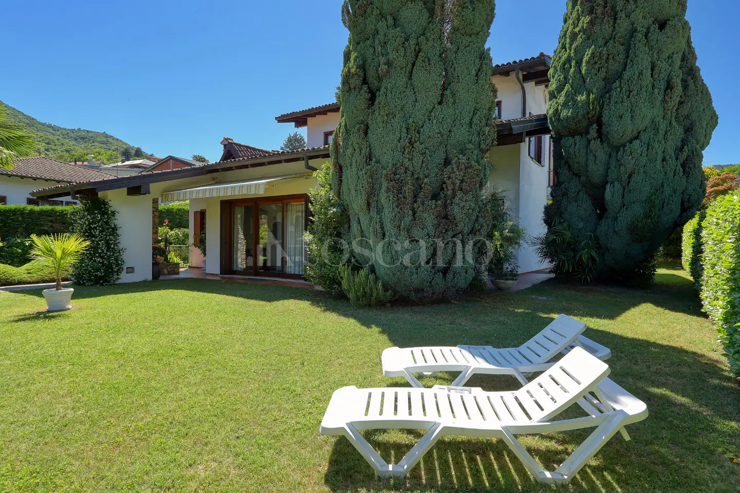 Villa in vendita di 247 mq a €670.000 (rif. 166/2026)