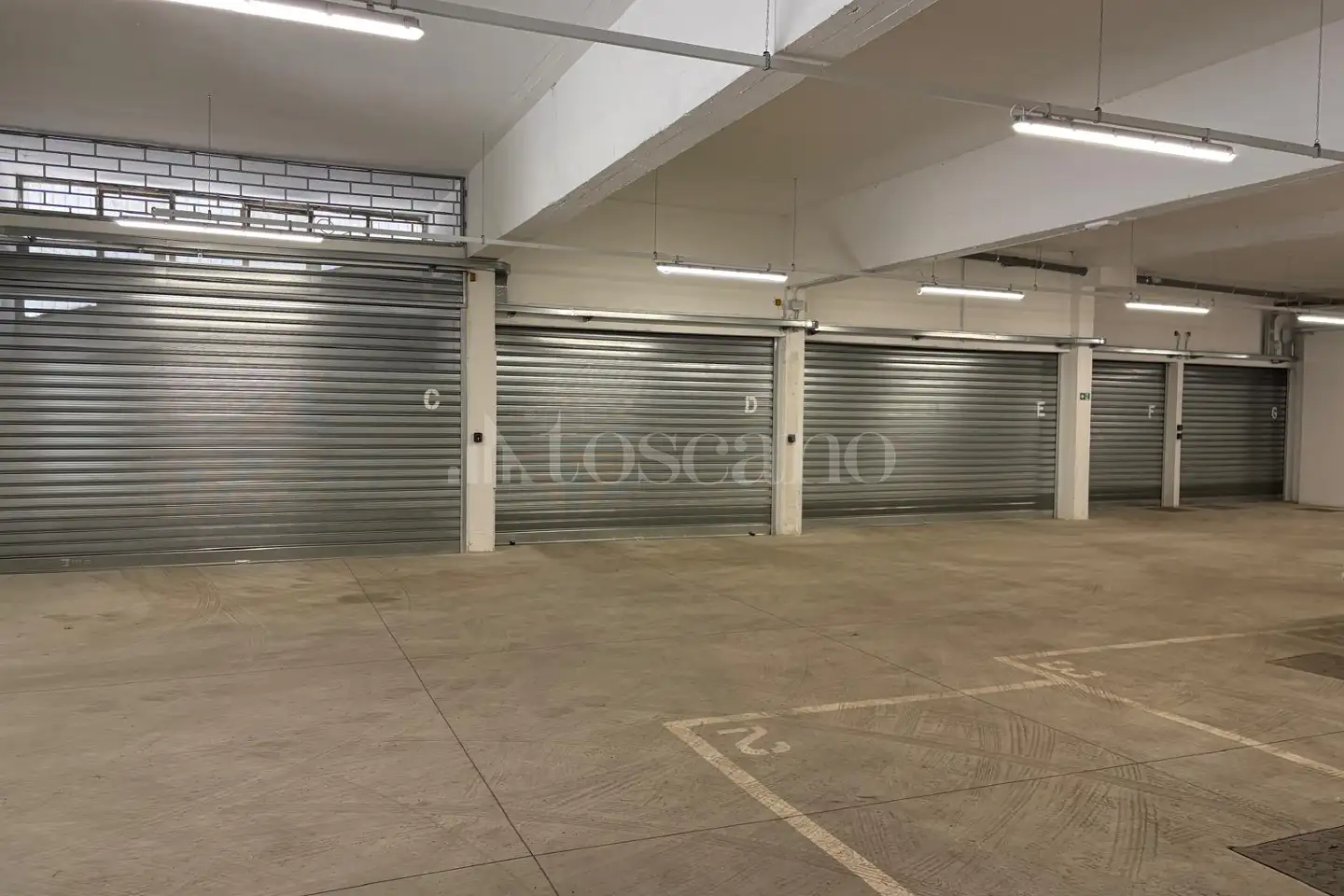 Box in vendita di 20 mq a €38.000 (rif. 8/2026)
