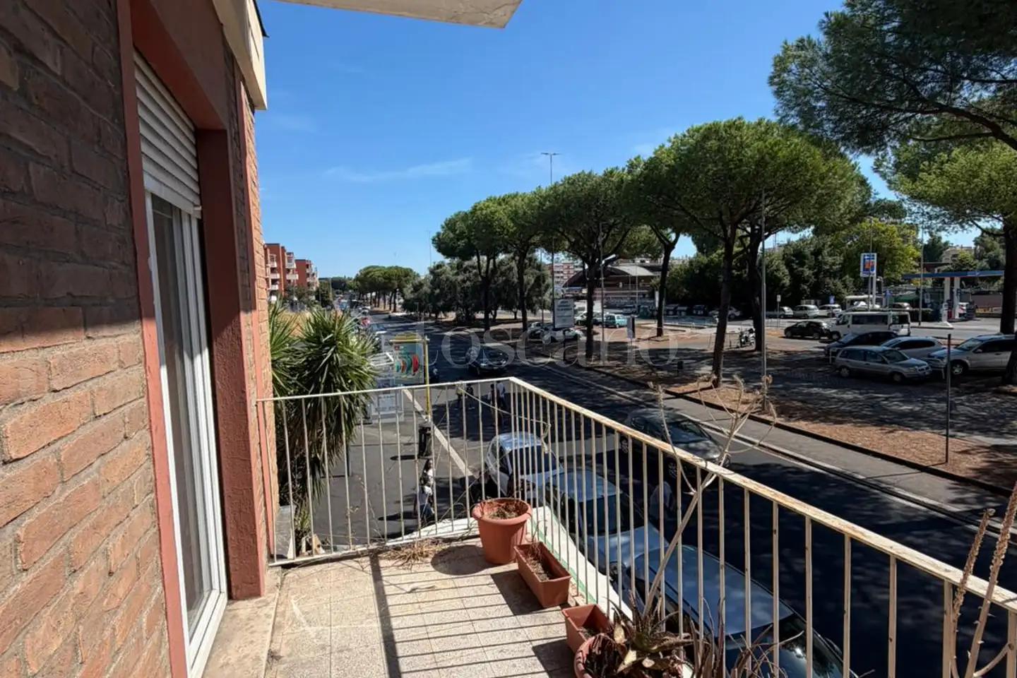 appartamento in vendita a Roma in zona Tuscolano