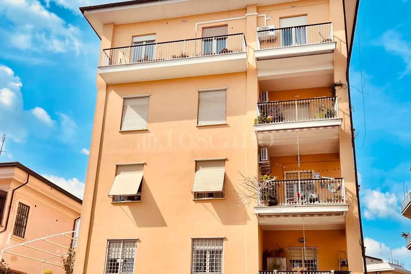 Negozio in vendita di 109 mq a €299.000 (rif. 15/2026)