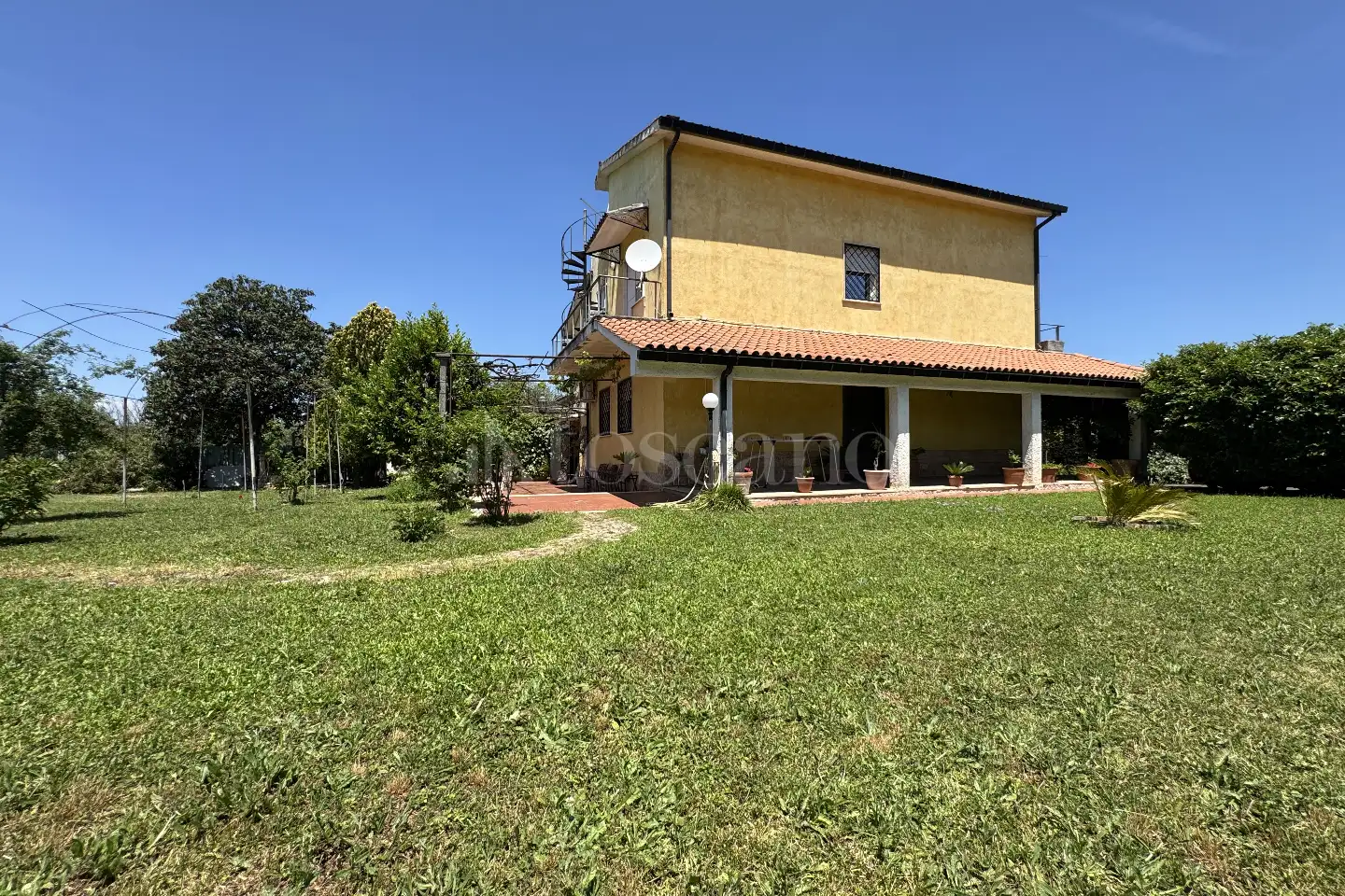 Villa in vendita di 350 mq a €475.000 (rif. 15/2025)
