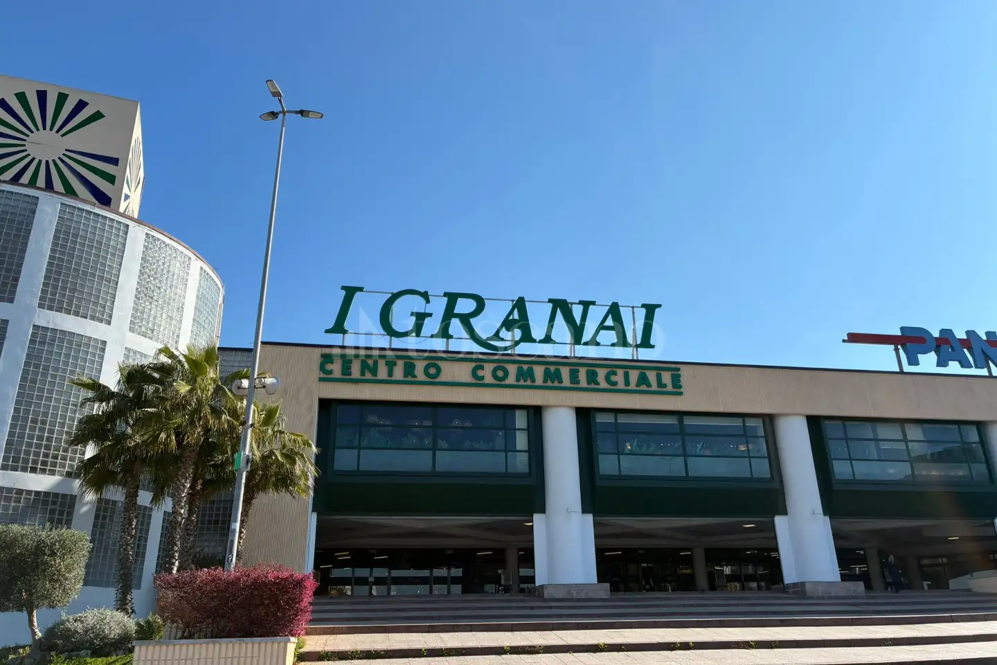 Negozio in affitto di 90 mq a €1.600 (rif. 20/2026)