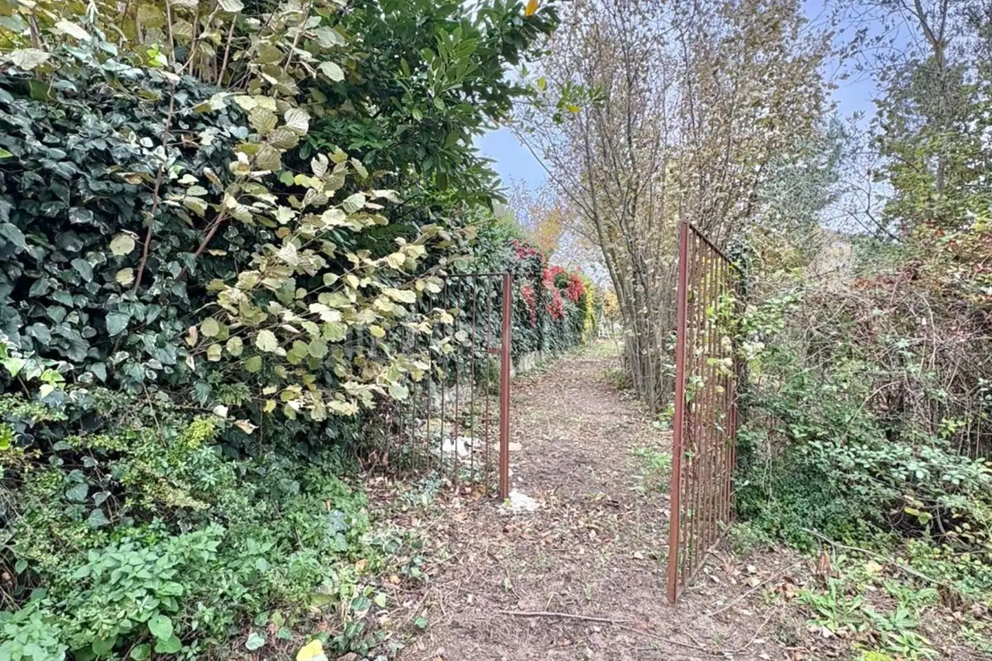 Edificabile Residenziali in vendita di 600 mq a €35.000 (rif. 92/2025)