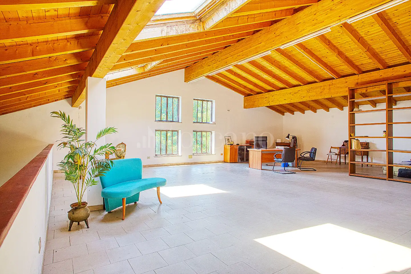 Capannone in vendita di 370 mq a €120.000 (rif. 34/2026)