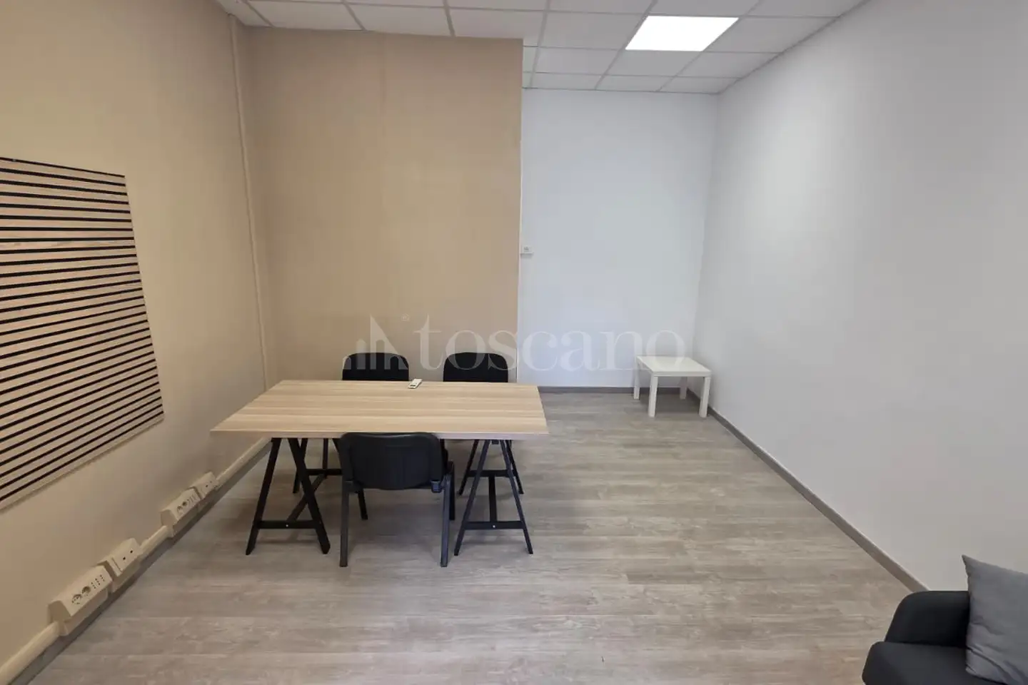 Negozio in affitto di 20 mq a €590 (rif. 16/2026)