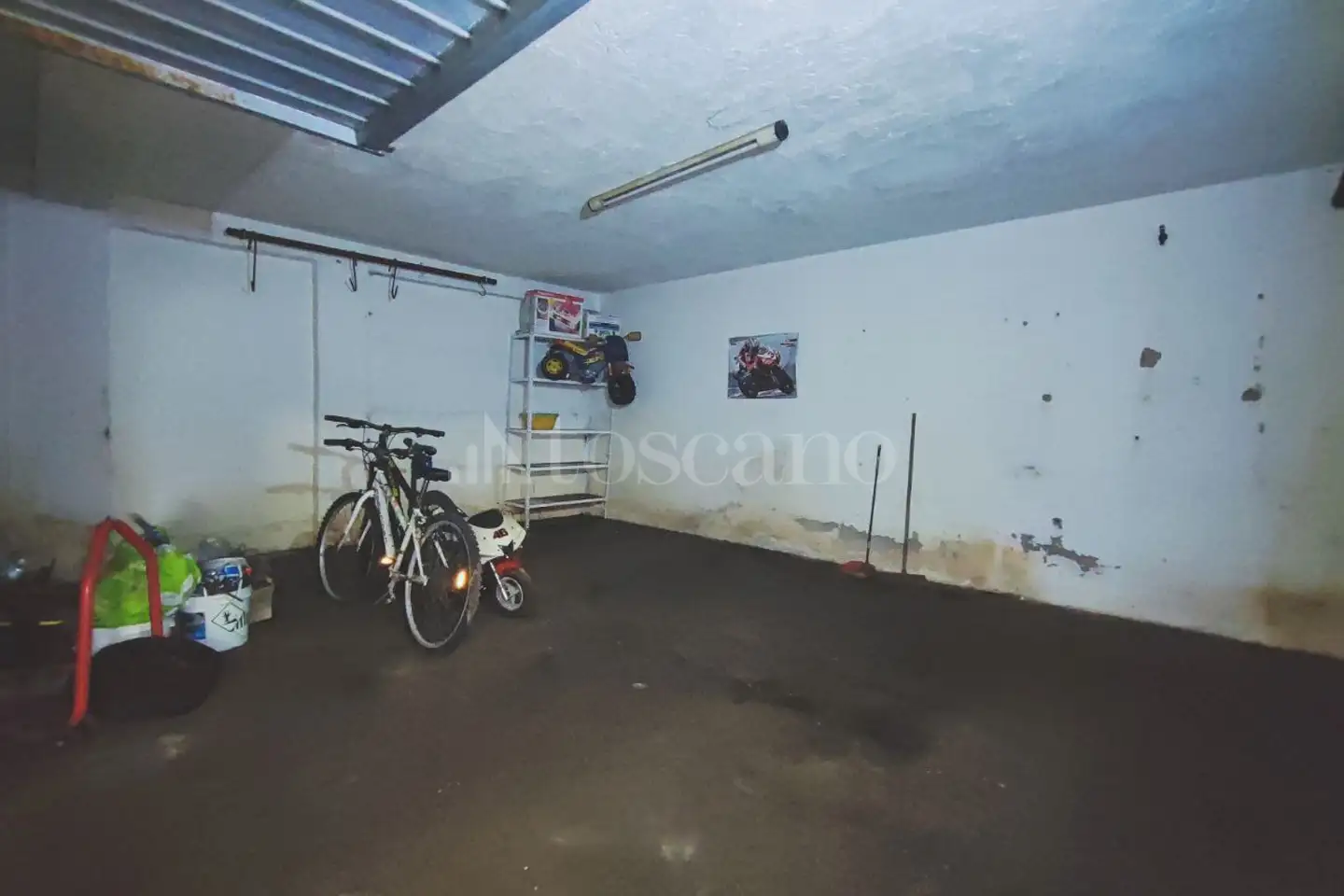 Box in vendita di 45 mq a €45.000 (rif. 19/2026)