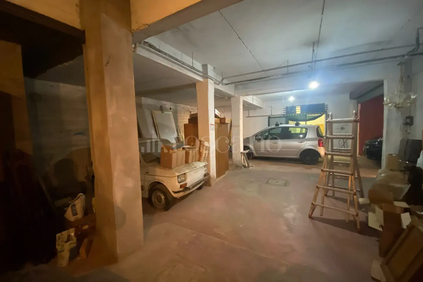 Box in vendita di 204 mq a €89.000 (rif. 54/2025)