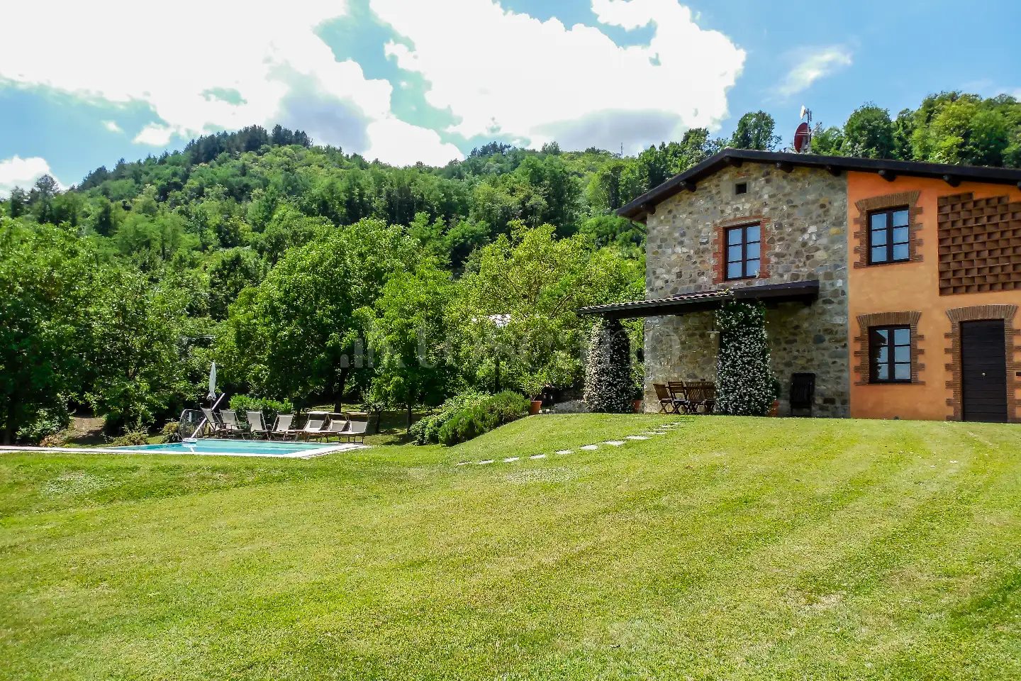 Villa in vendita di 150 mq a €460.000 (rif. 4/2026)