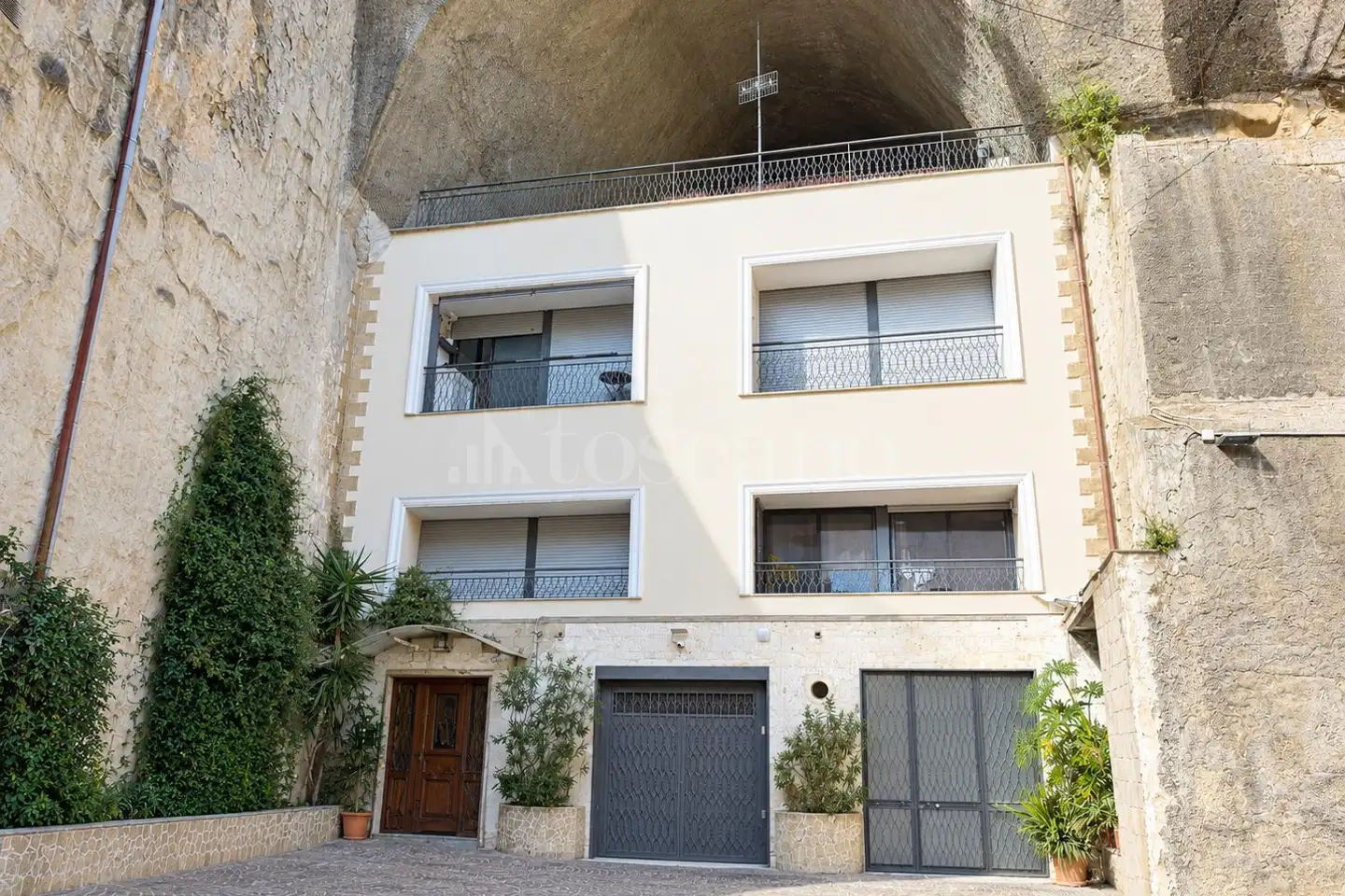 Box in vendita di 35 mq a €80.000 (rif. 59/2026)