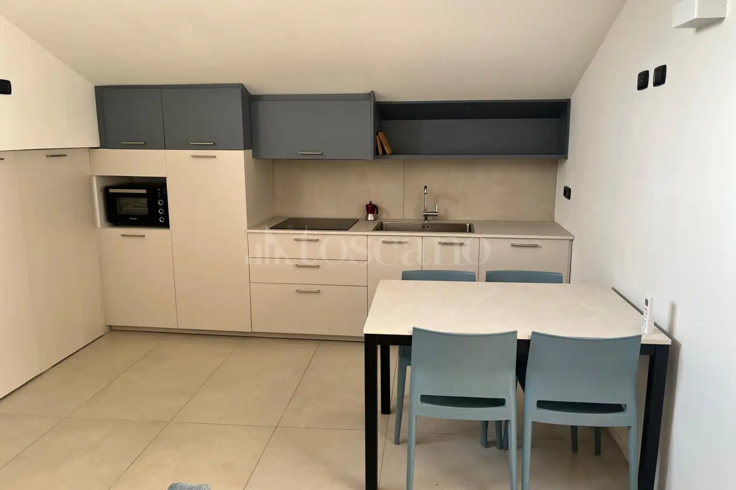 Casa in affitto di 42 mq a €1.200 (rif. 9/2026)