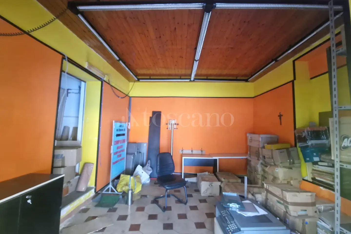 Negozio in vendita di 30 mq a €55.000 (rif. 7/2026)