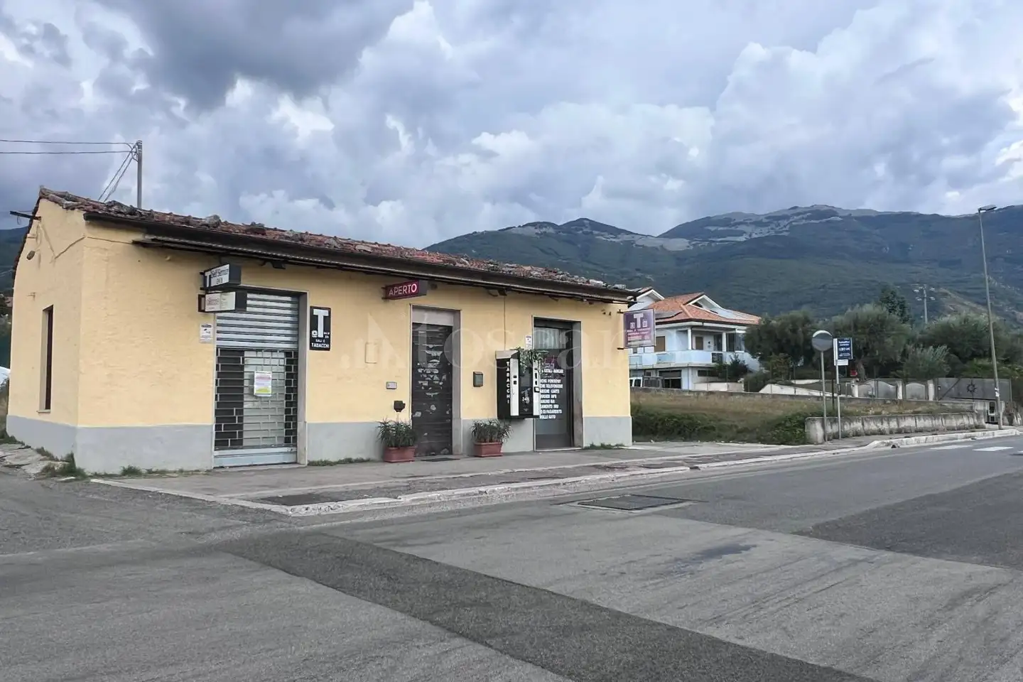 Negozio in vendita di 137 mq a €115.000 (rif. 10/2026)
