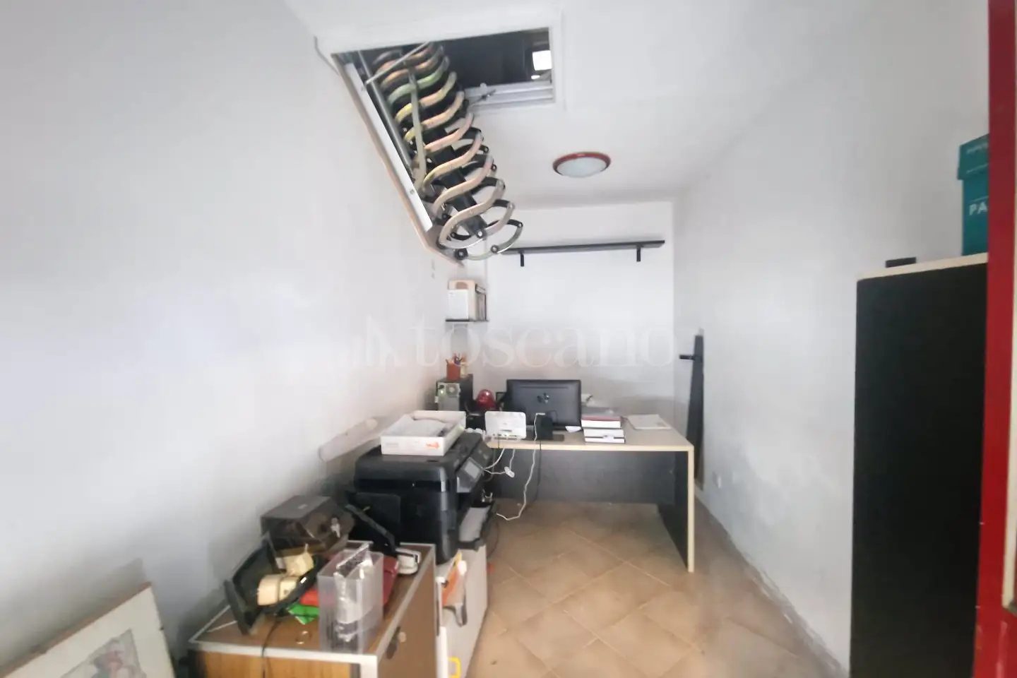 Negozio in vendita di 20 mq a €40.000 (rif. 6/2026)