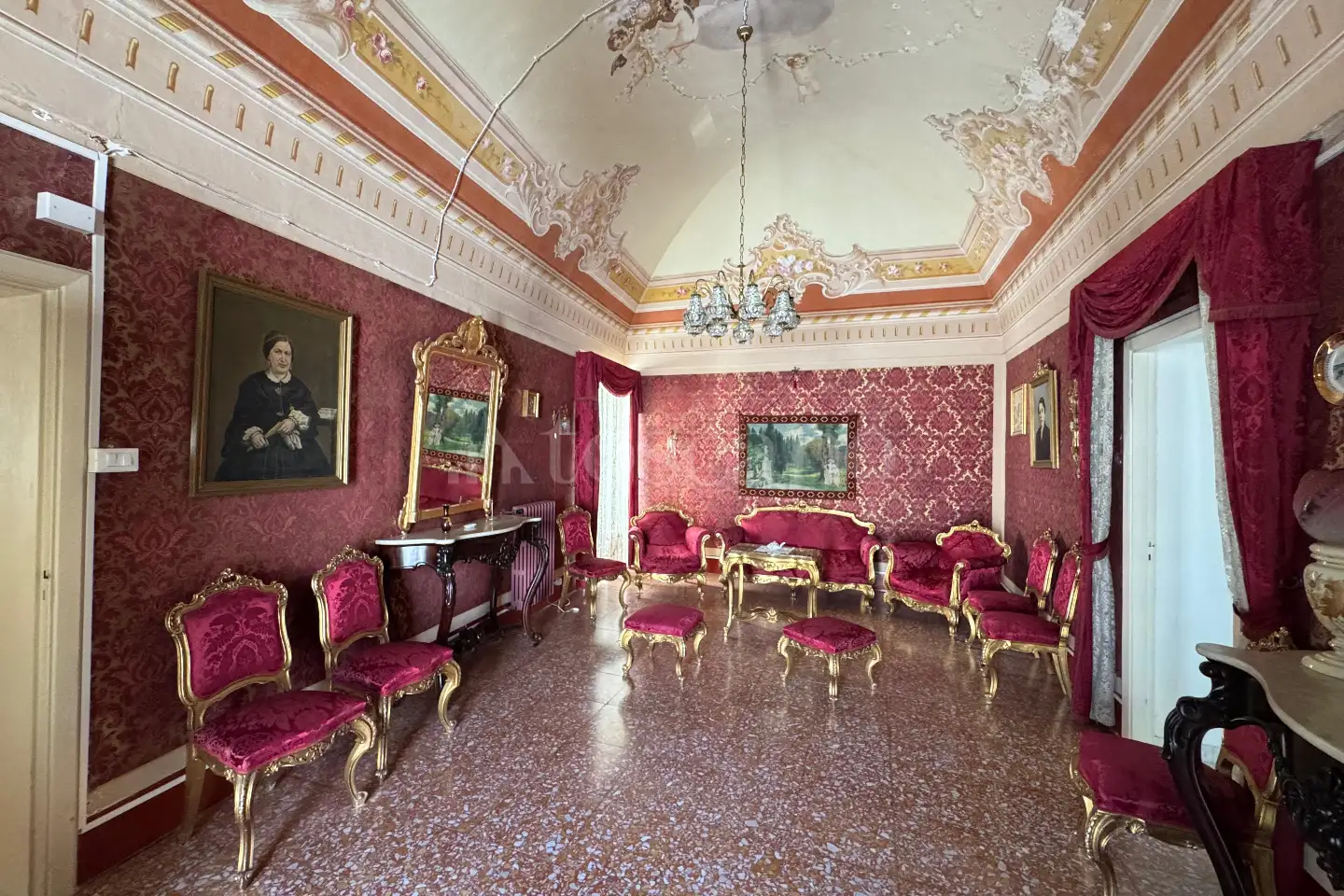 Casa Indipendente in vendita di 210 mq a €295.000 (rif. 13/2025)