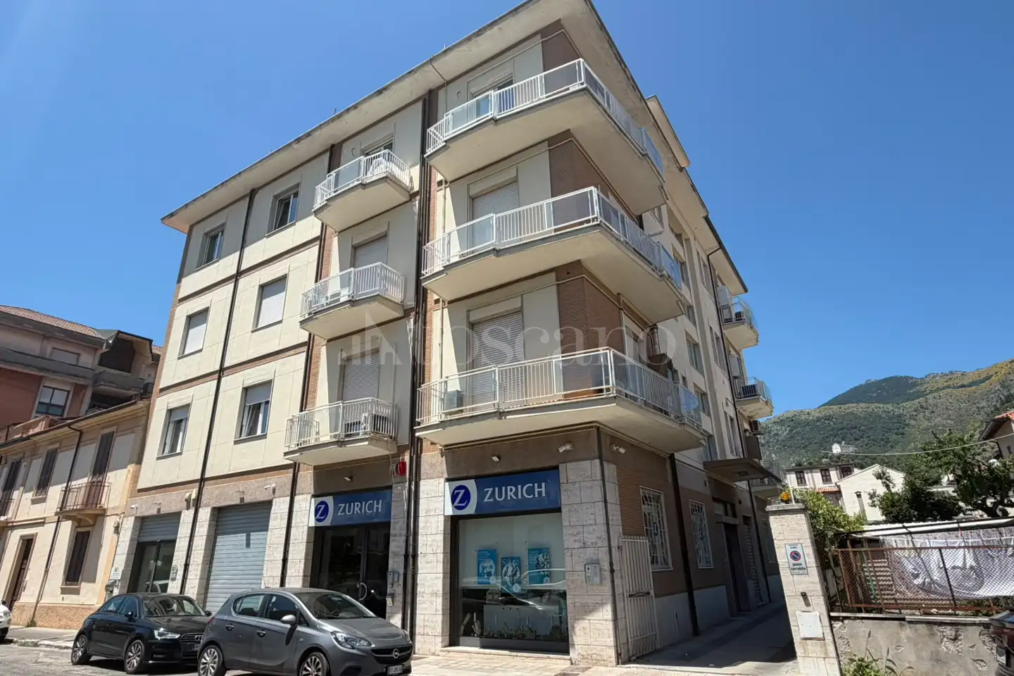 Ufficio in affitto di 80 mq a €700 (rif. 4/2026)