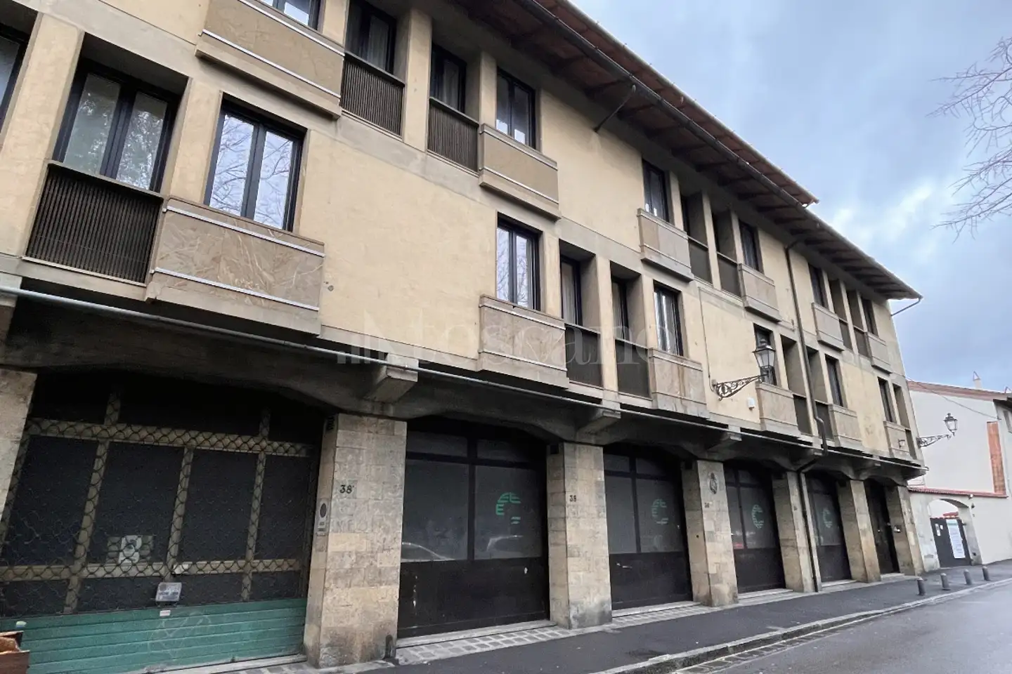 Magazzino in vendita di 820 mq a €620.000 (rif. 25/2026)