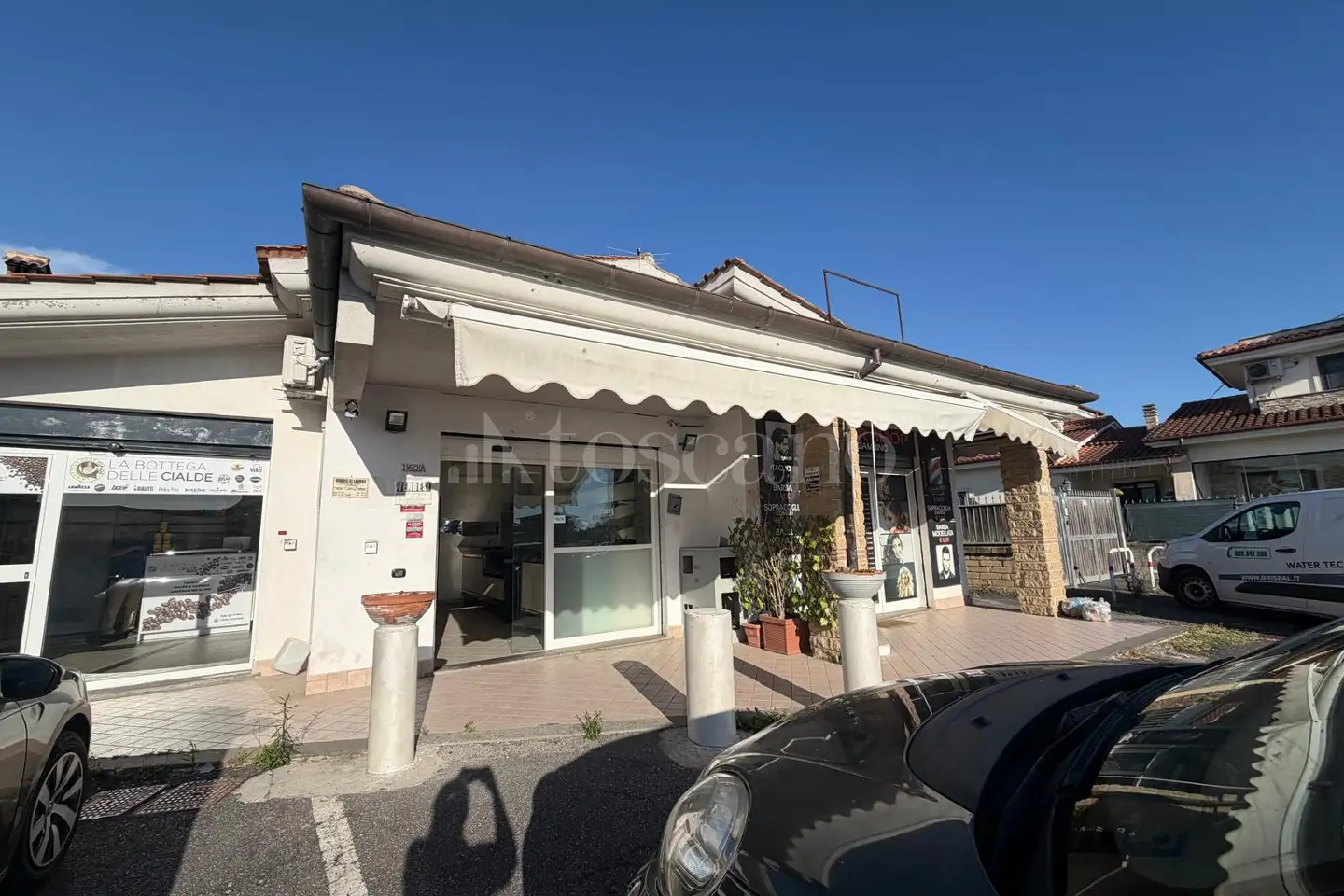 Negozio in affitto di 32 mq a €900 (rif. 89/2026)