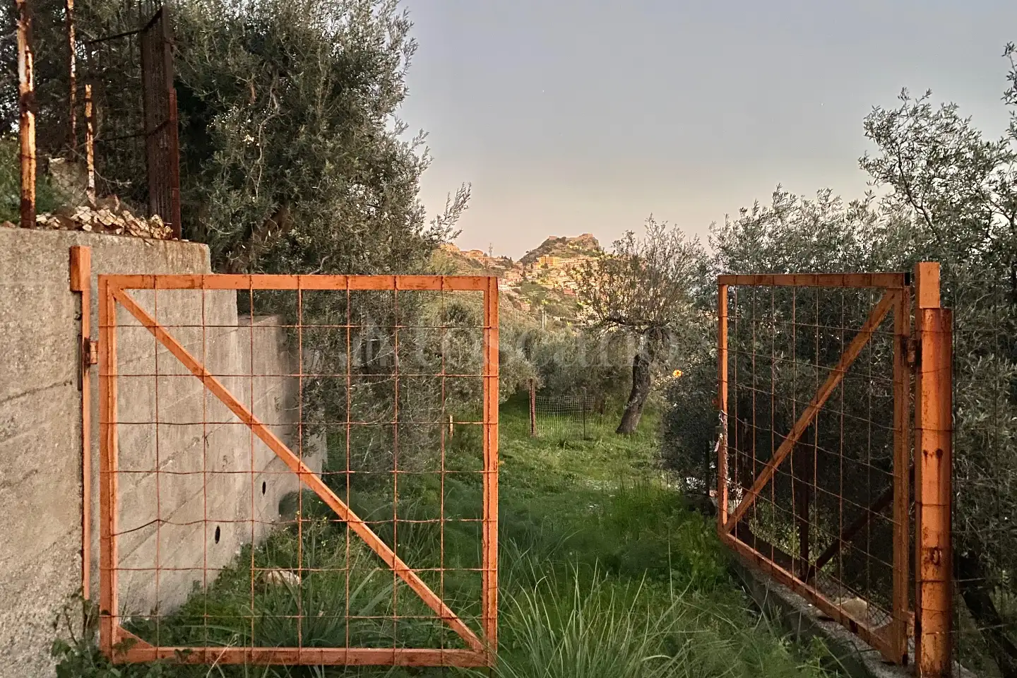 Agricolo in vendita di 940 mq a €60.000 (rif. 9/2026)