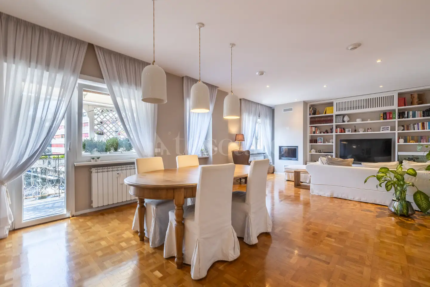 Casa in vendita di 158 mq a €670.000 (rif. 35/2026)