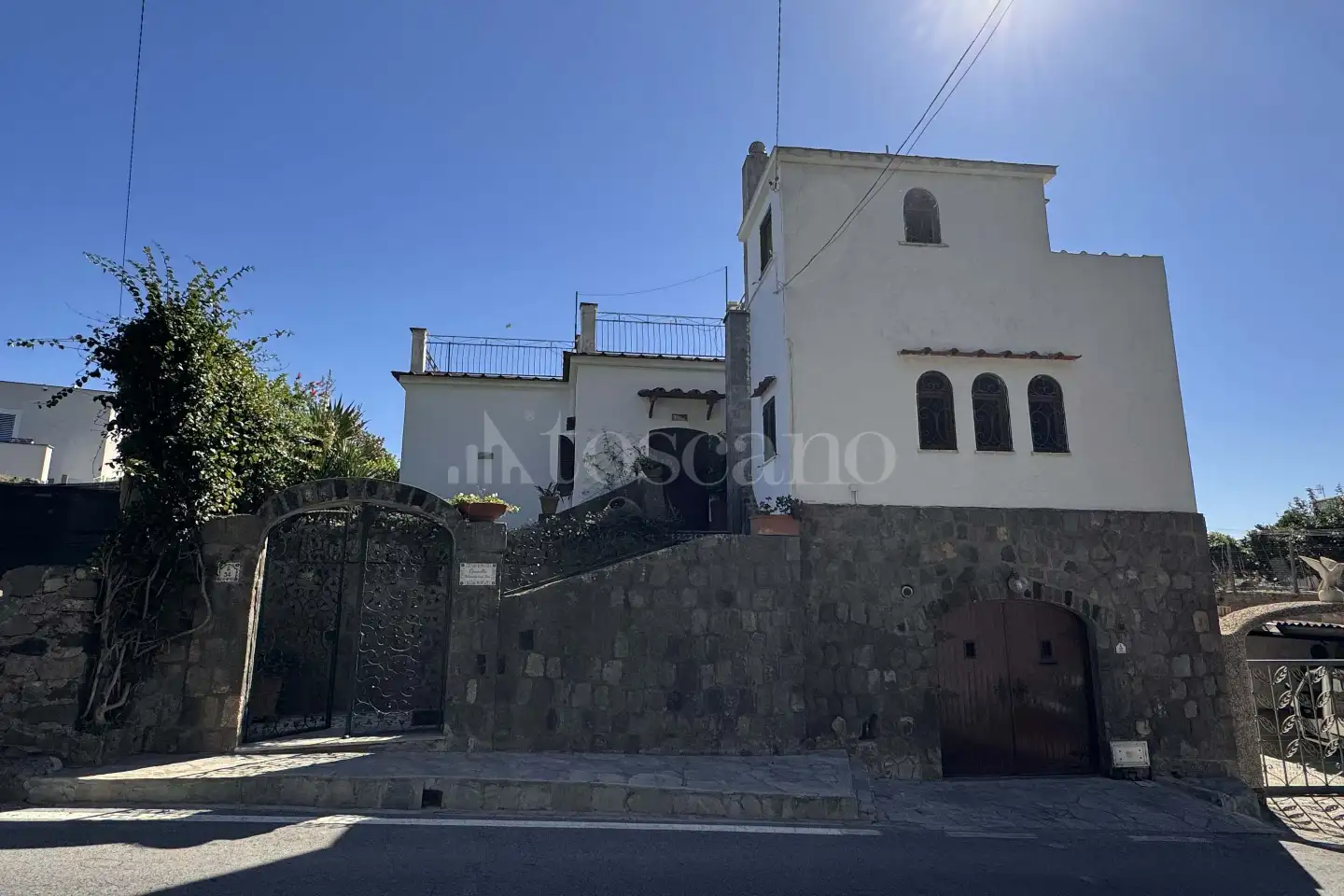 Villa in vendita di 500 mq a €1.080.000 (rif. 46/2025)
