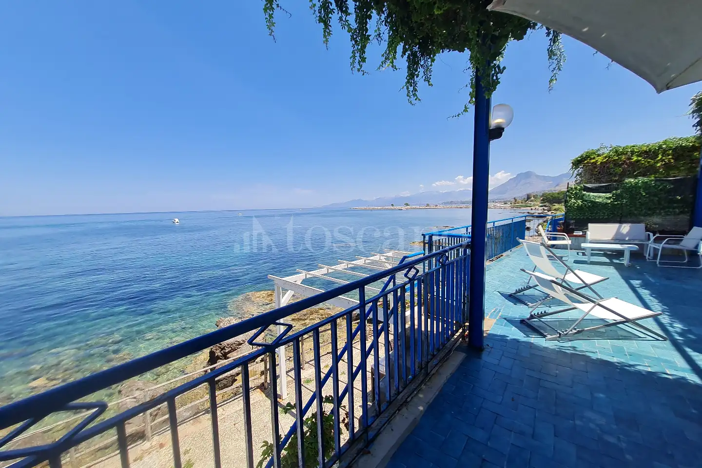 Villa Bifamiliare in vendita di 203 mq a €760.000 (rif. 51/2026)